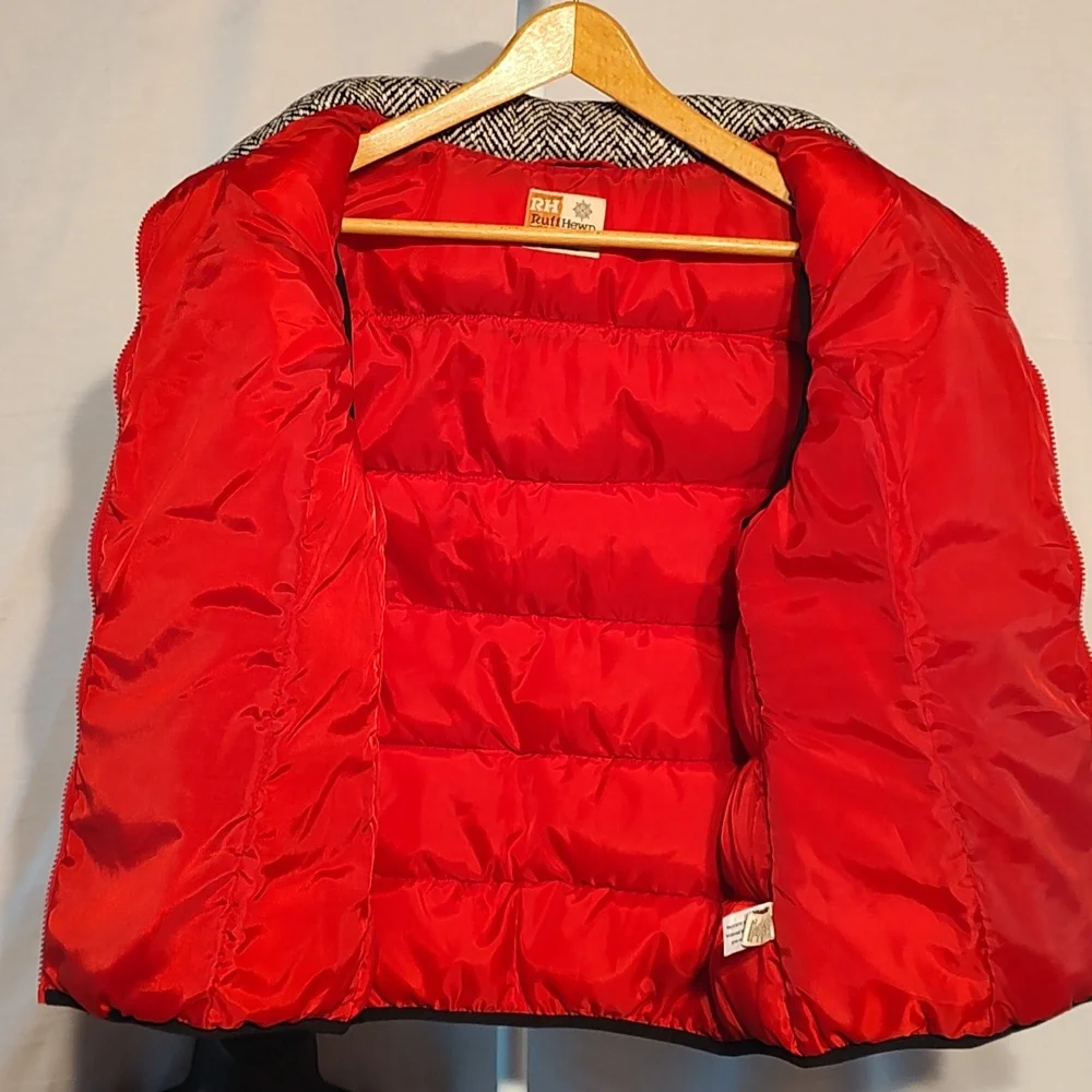 Women's red puffer vest by 'Ruff Hewn'. Size PXL - Picture 10 of 10